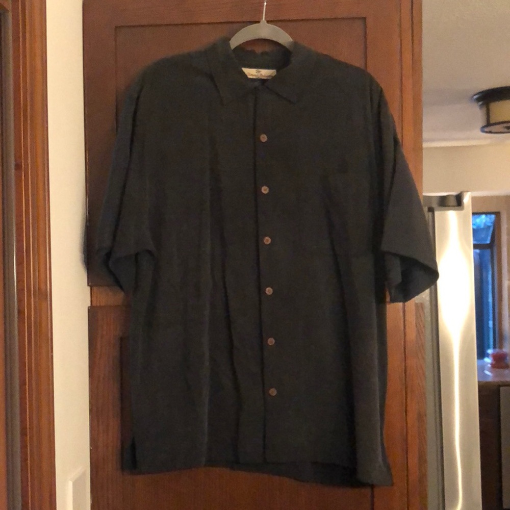 Tommy Bahama 100% silk camp shirt. Black with back design. Worn once.